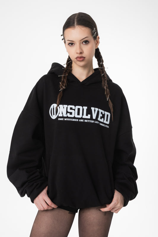 UNSOLVED SIGNATURE BLACK LOGO HOODIE