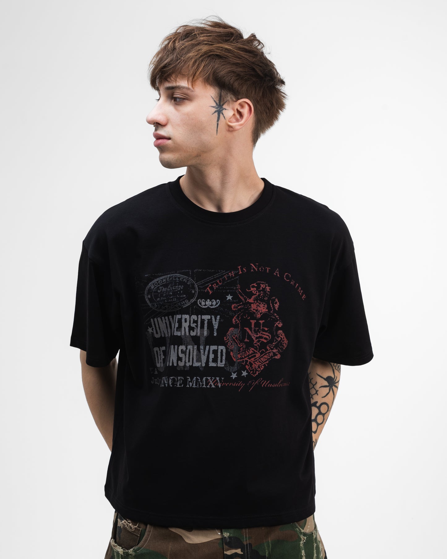 UNSOLVED UNIVERSITY BLACK T-SHIRT