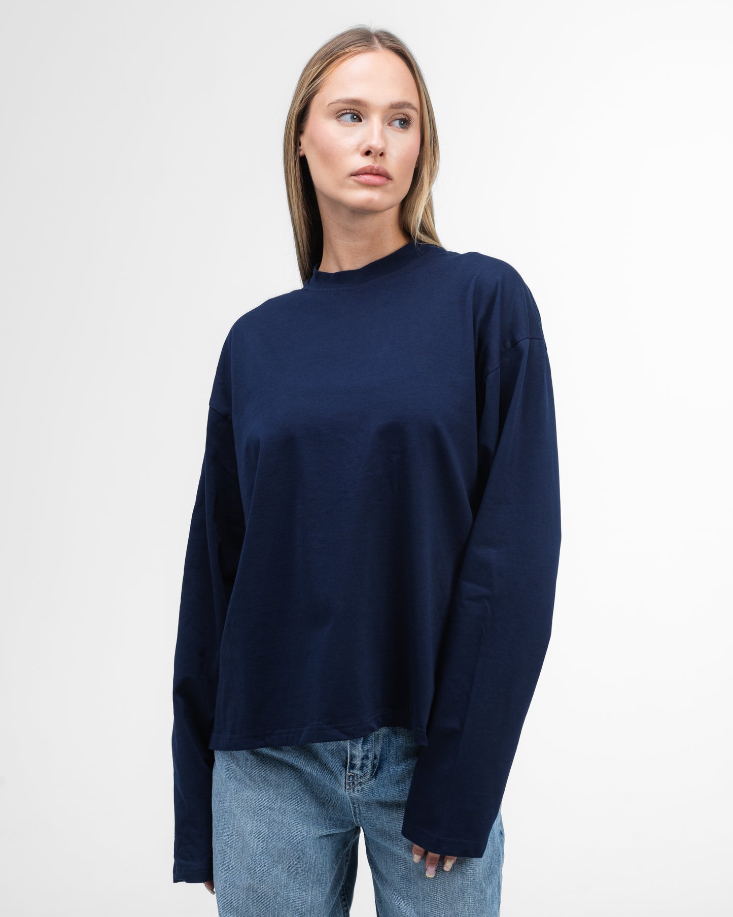 UNSOLVED NAVY LONGSLEEVE