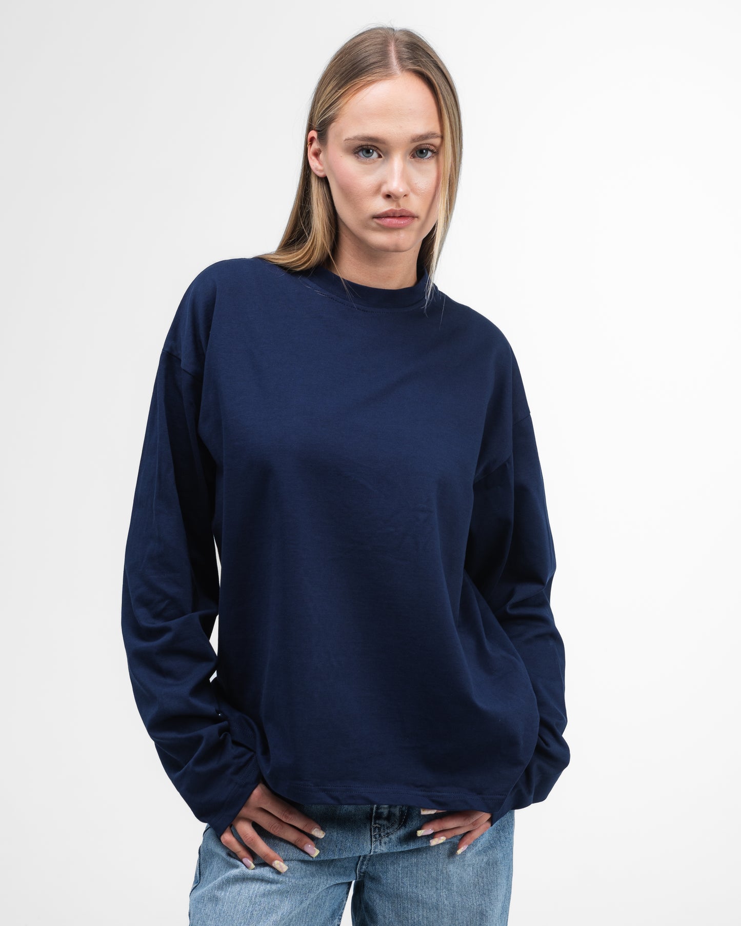 UNSOLVED NAVY LONGSLEEVE