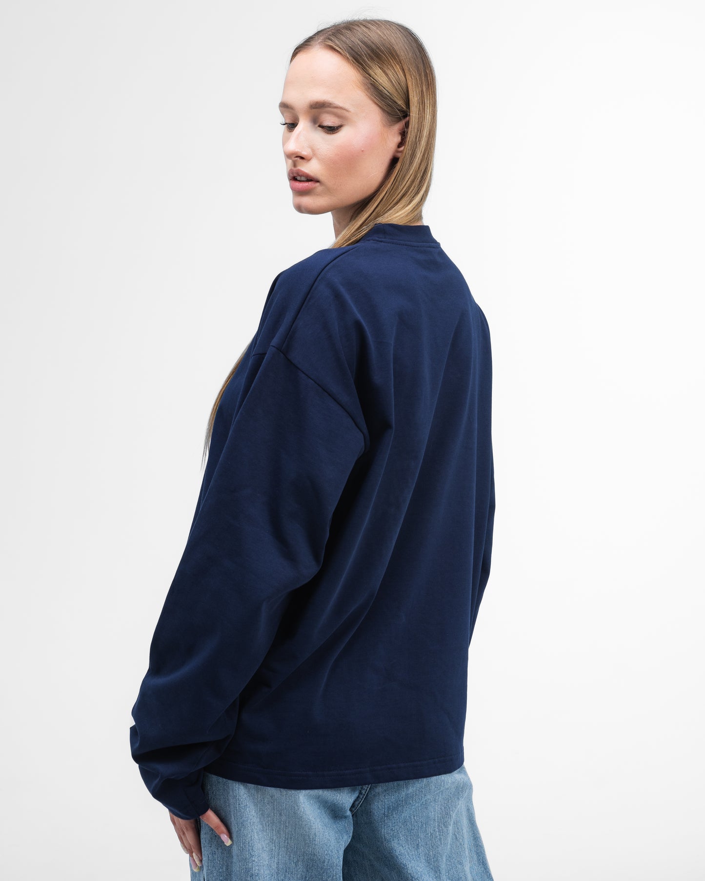 UNSOLVED NAVY LONGSLEEVE