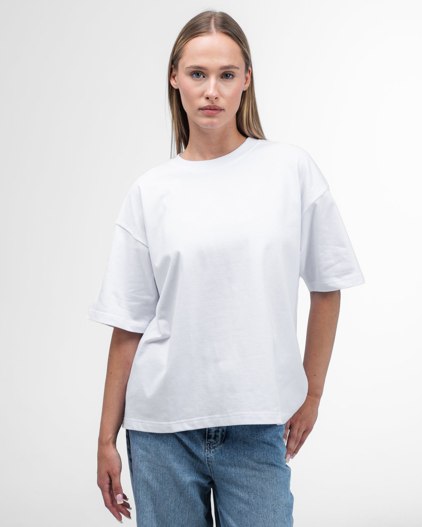 UNSOLVED WHITE T-SHIRT