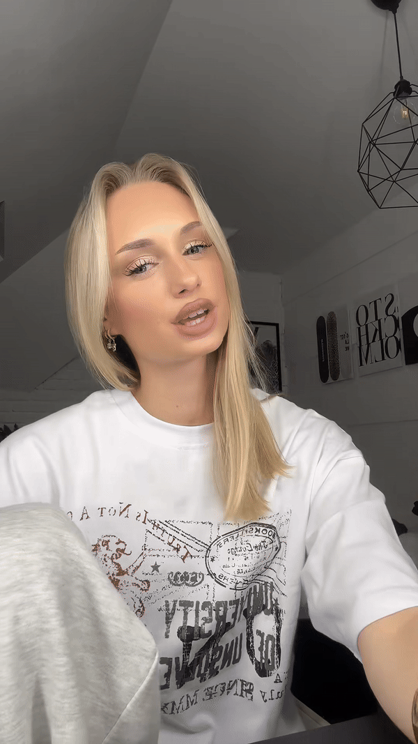 UNSOLVED UNIVERSITY WHITE T-SHIRT